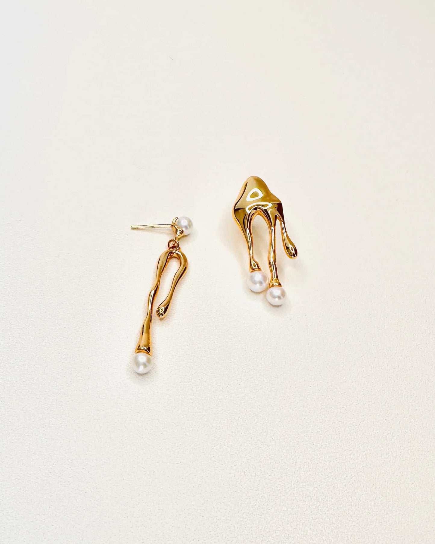 18K Gold Plated Vermeil Asymmetrical Pearl Earrings
