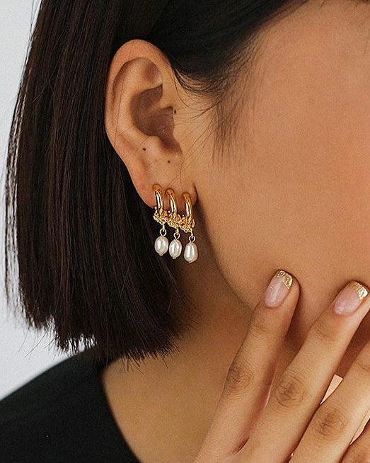 18K Gold Plated Vermeil Natural Pearl Geo Hoop Earrings