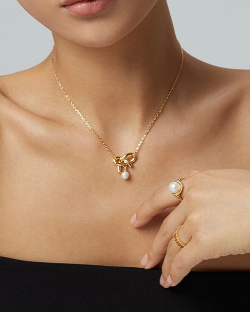 18K Gold Plated Vermeil Heart Bow Necklace