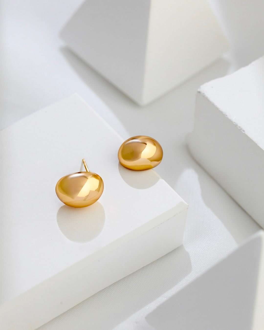 18K Gold Plated Vermeil Bean-shaped Stud Earrings